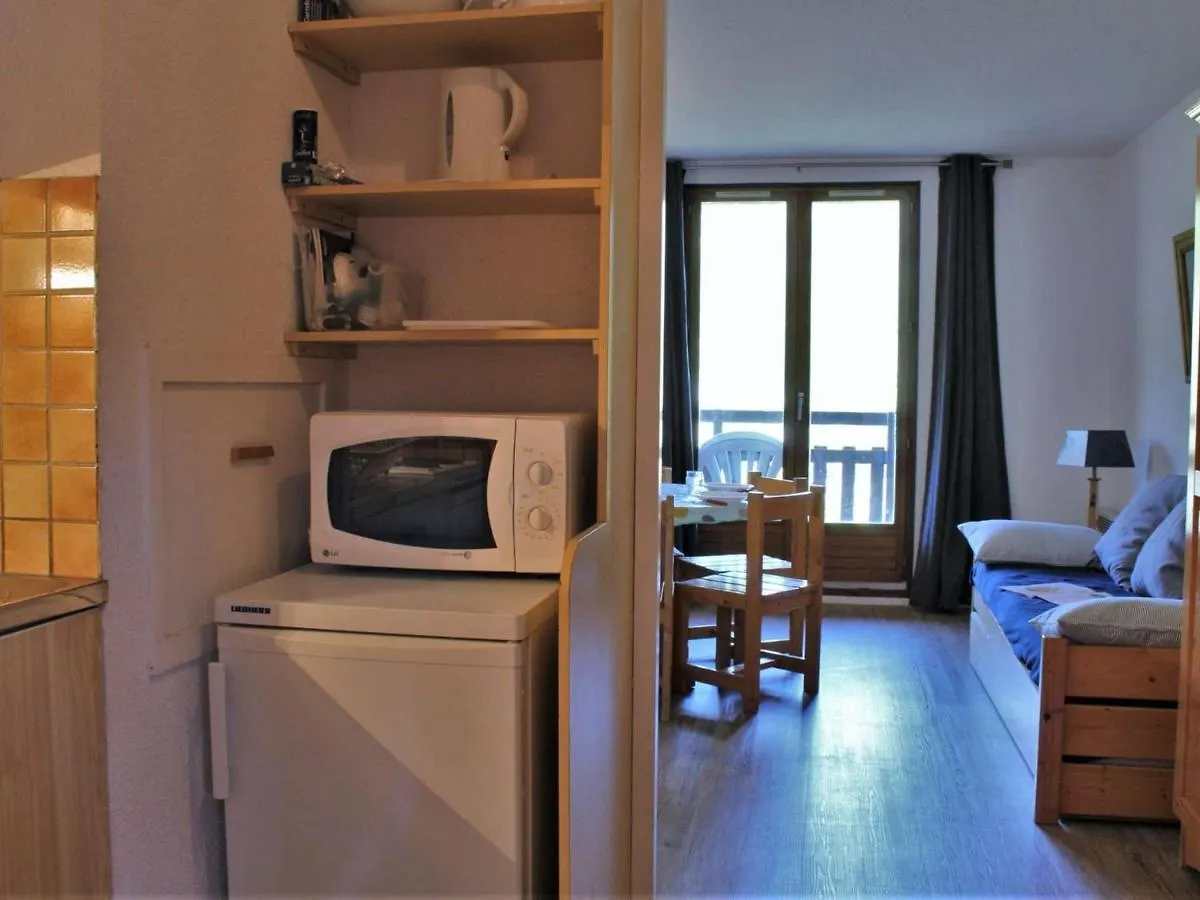 Apartamento Appartement 3 Pieces A Risoul 1850 Avec Balcon Et Animaux Admis - Fr-1-330-241 França